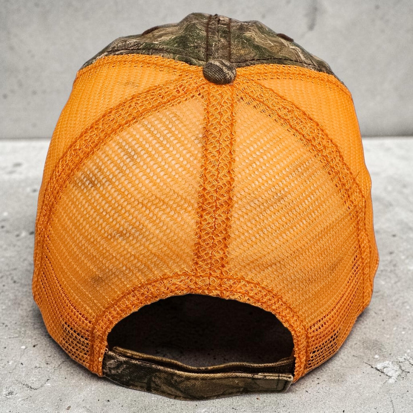 🧢 Vintage Realtree Camo Trucker Hat – Capital Paving & Construction