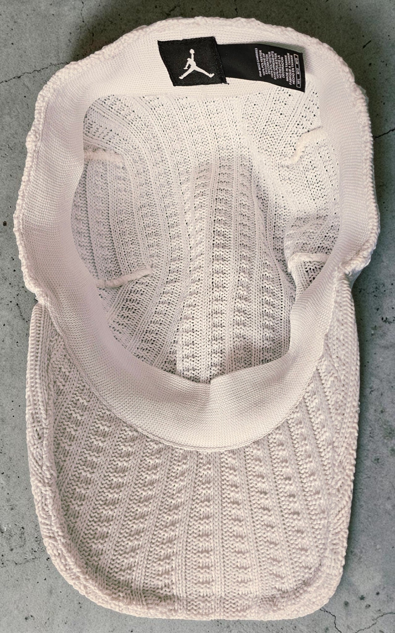 Vintage Jordan Jumpman Knit Cap – Creme/Off-White – Strick-Optik – Gr. M/L