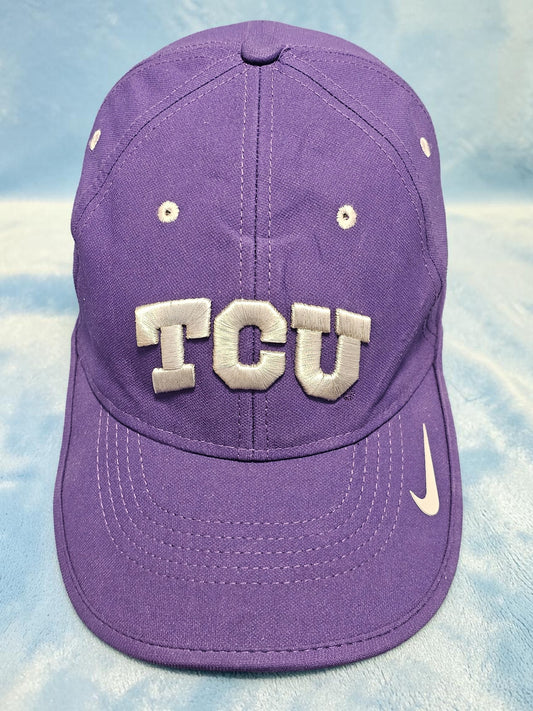 🟣 Nike Golf Legacy 91 TCU Horned Frogs Dri-FIT Cap – Lila