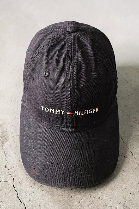 Tommy Hilfiger Vintage Dad Cap – Dark Blue with Leather Strapback – 100% Cotton – One Size